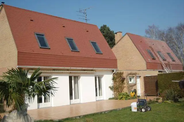 Hydrofuge Coloré sur Toiture à Lens