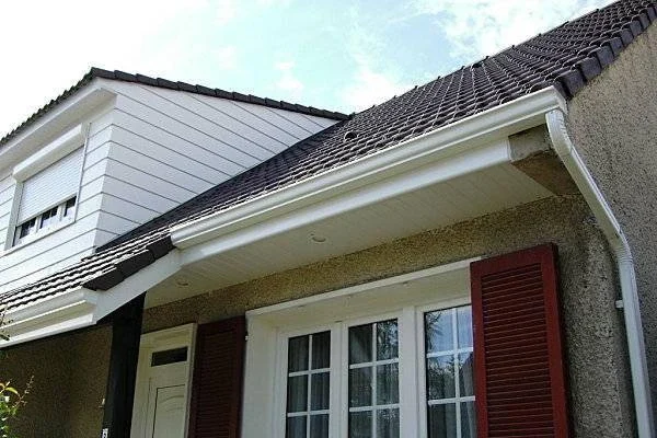 Rénovation de Gouttières Aluminium sur Maison à Arras